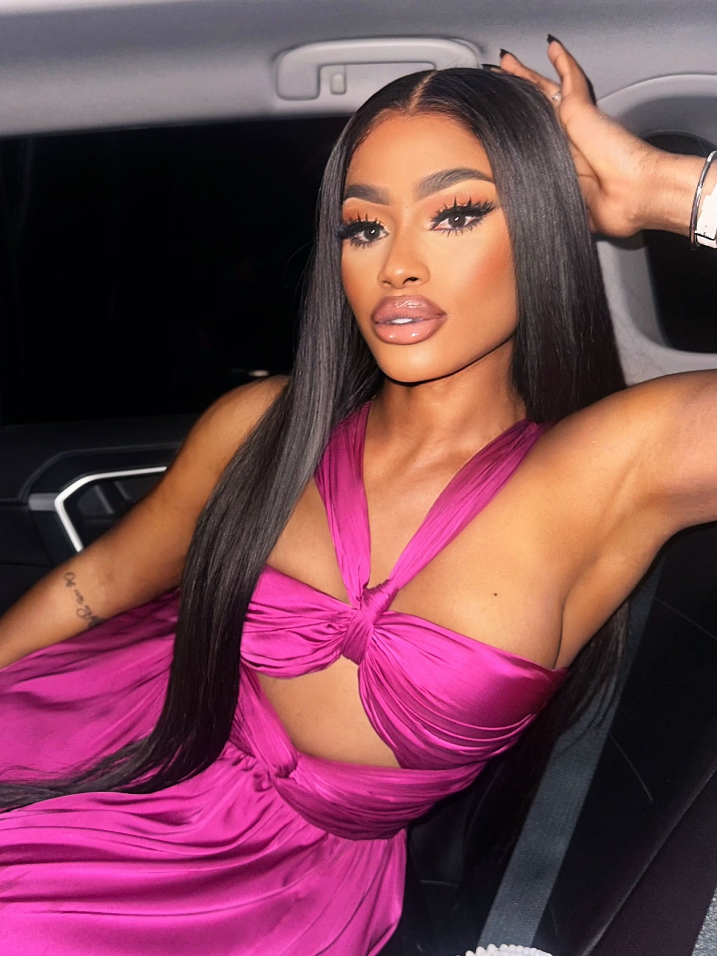 Straight Vietnamese Raw Hair Bundles / Tissages Lisses Vietnamiens Bruts